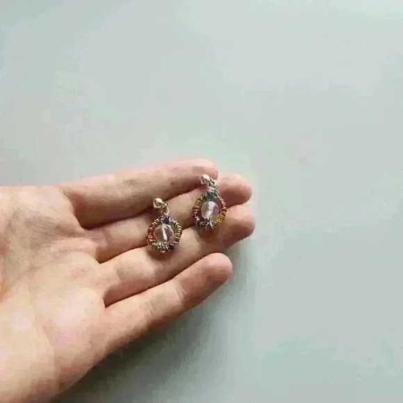 Y2K mini rainbow hoop earrings ✦ unique  and handmade beaded silver hoops ✦ - Picture 6 of 6